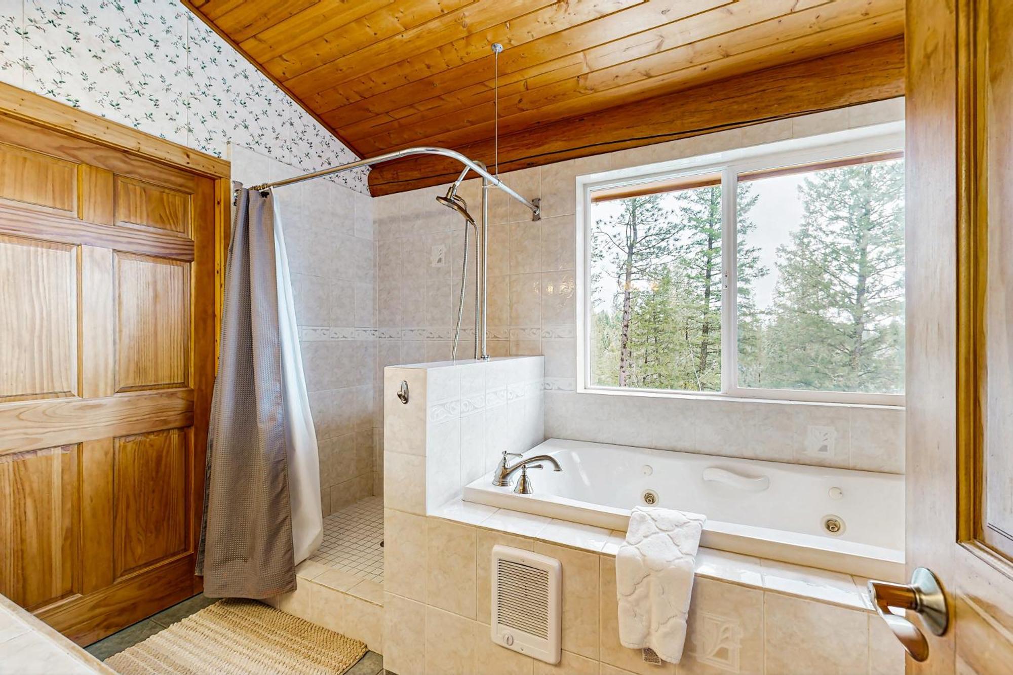 Cascade Lakeview Log Cabin Exterior photo
