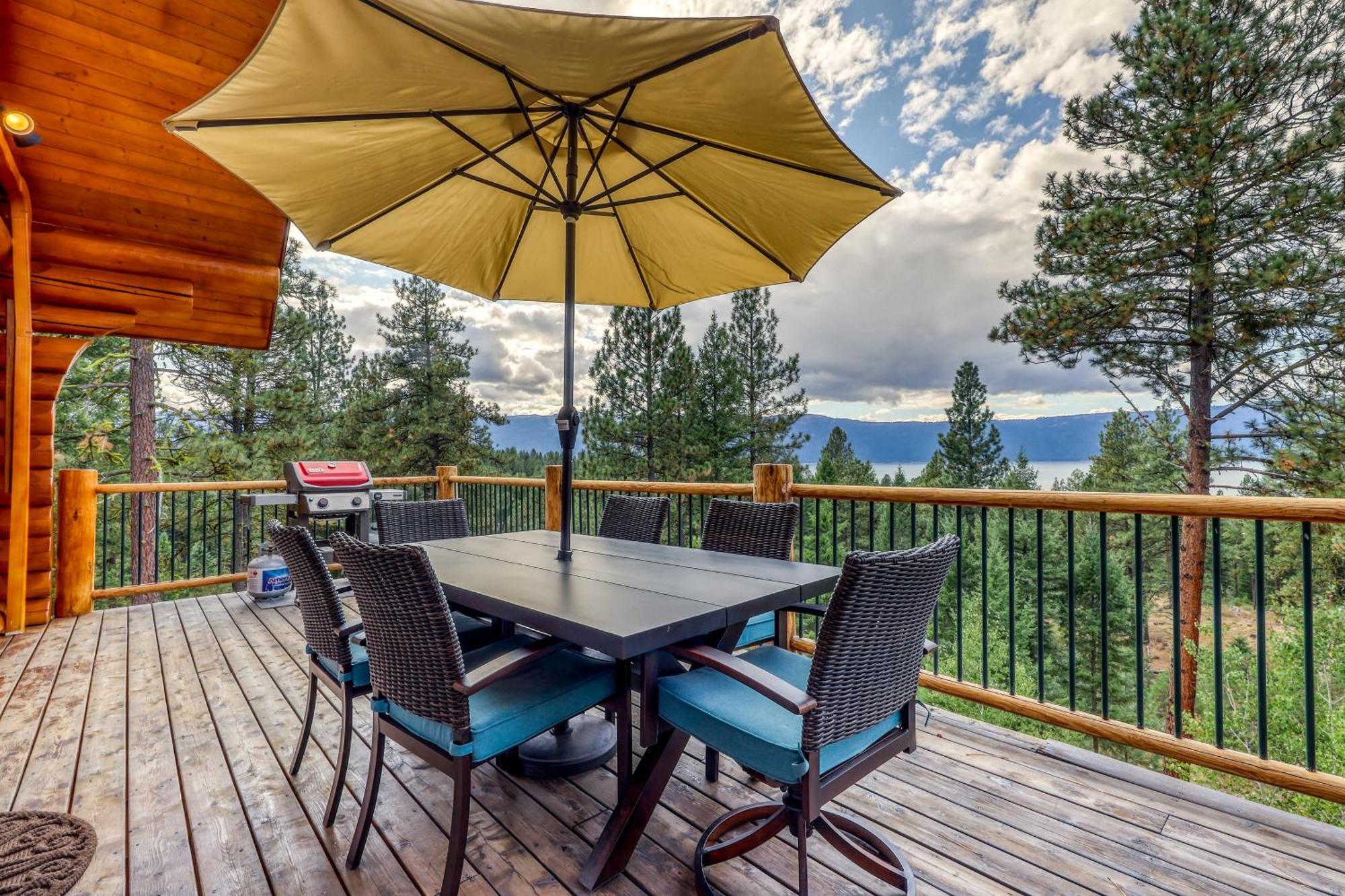 Cascade Lakeview Log Cabin Exterior photo