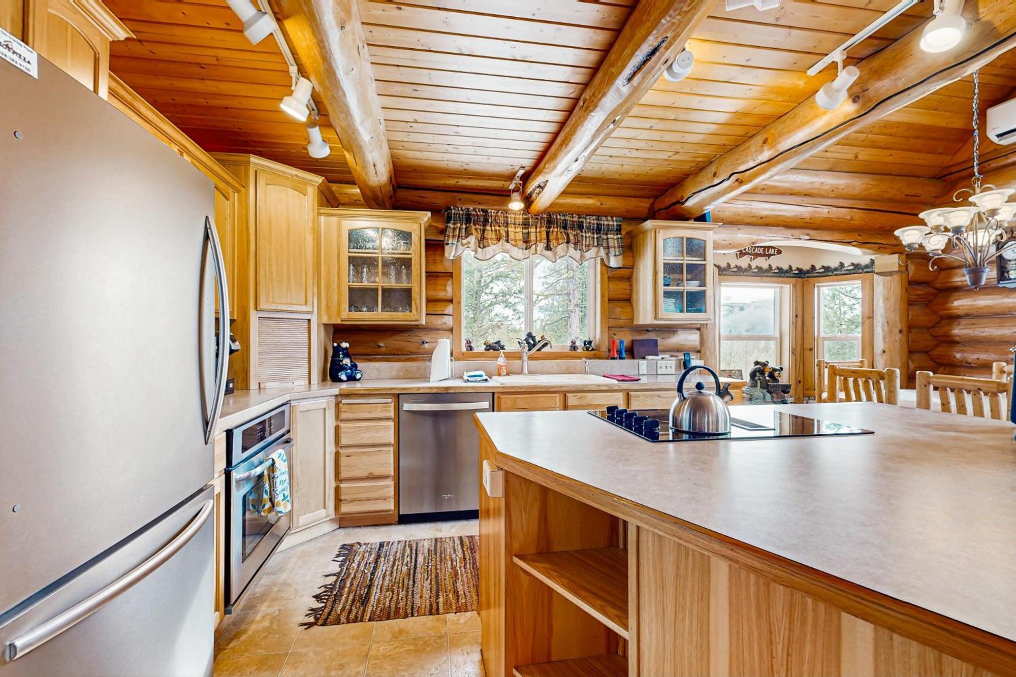 Cascade Lakeview Log Cabin Exterior photo