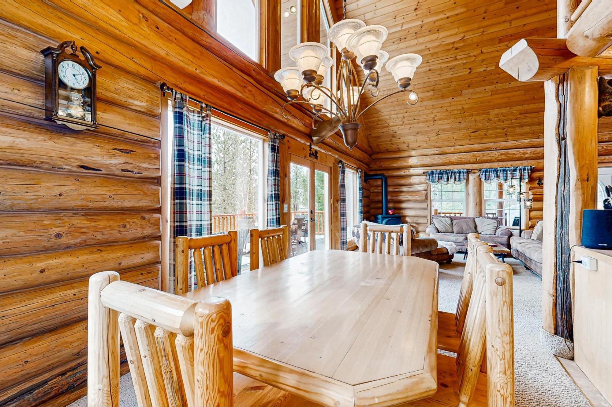 Cascade Lakeview Log Cabin Exterior photo